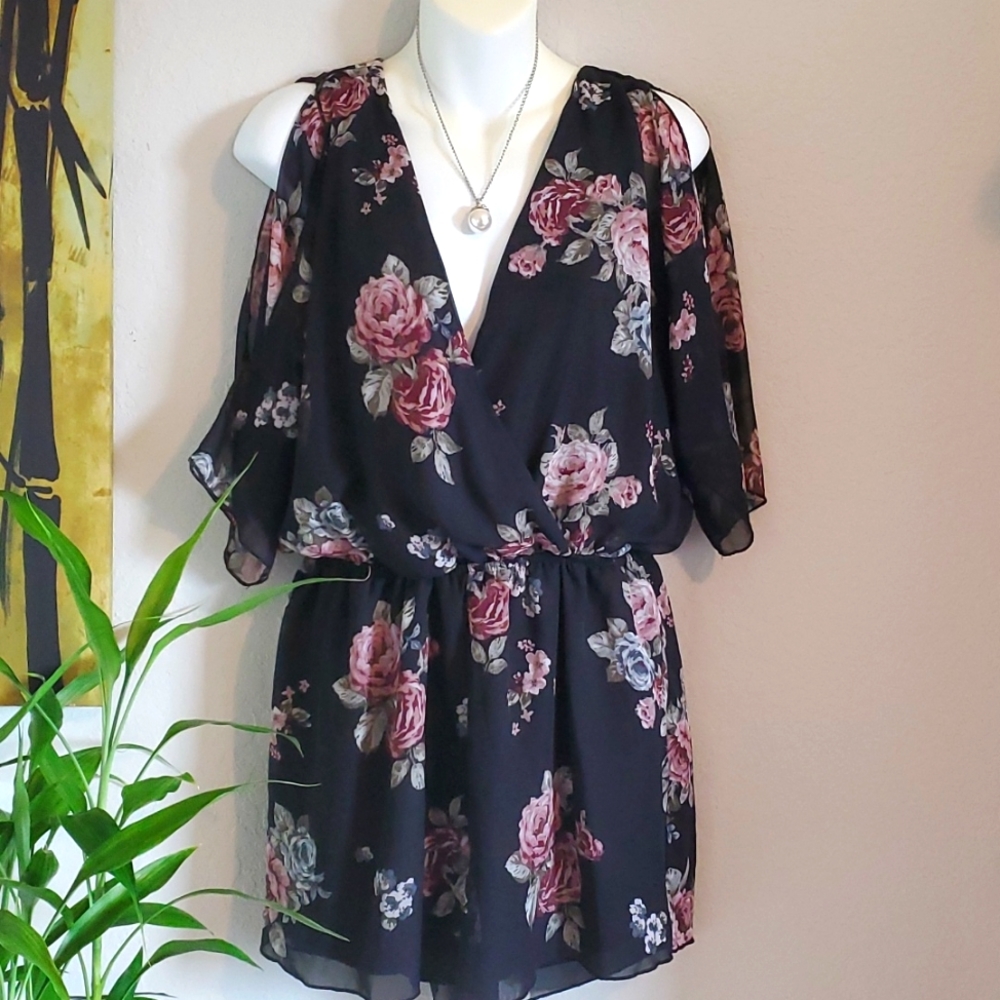 Floral Jumpsuit🌹